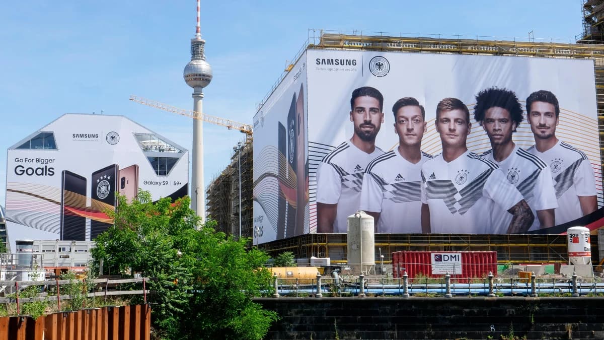 Advertise on National Team Sponsorship