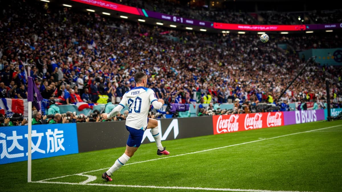 Advertise on Perimeter Advertising Boards