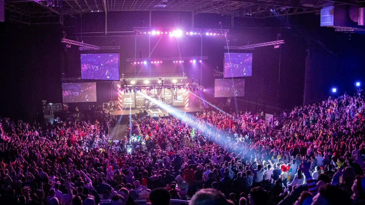 Darts sponsorship and advertising opportunities