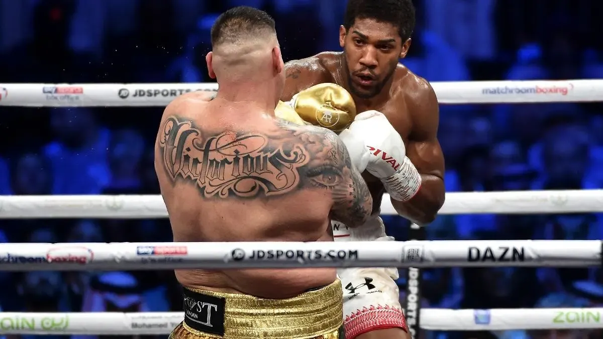 Boxing and UFC Advertising Opportunities Transform Brand Visibility During Riyadh Season