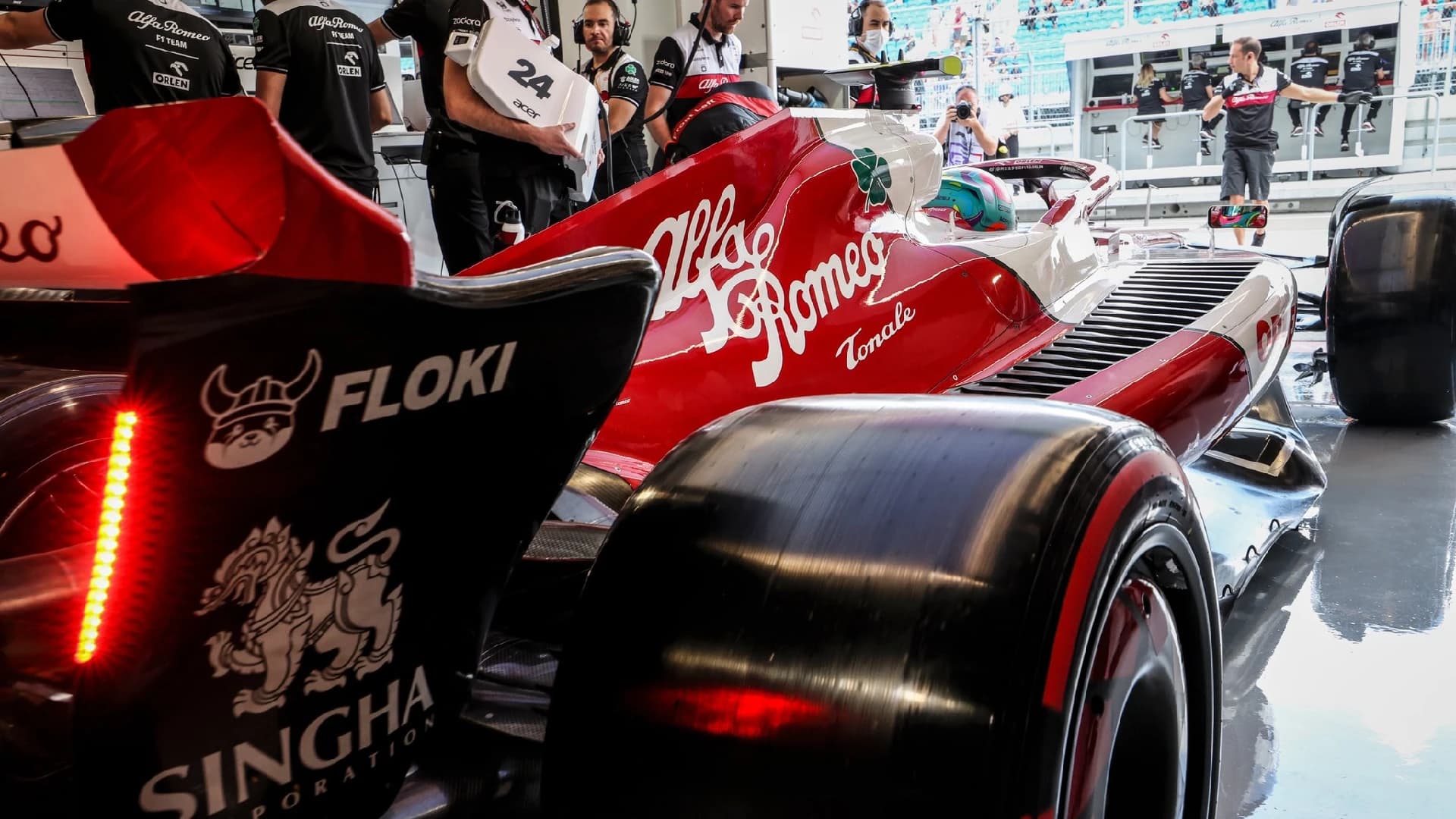 Floki x Alfa Romeo F1: A High-Speed Collaboration Driving Brand Visibility at the Pinnacle of Motorsport.