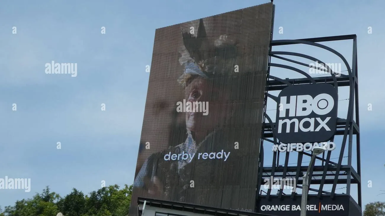 Advertise on Trackside LED Boards in Horse Racing Advertising