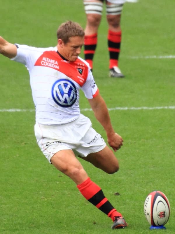 Jonny Wilkinson in elite rugby action as a sports brand ambassador for World Sports Advertising