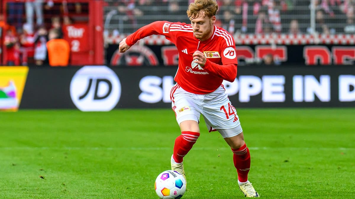 Bundesliga Hero Alt Tag