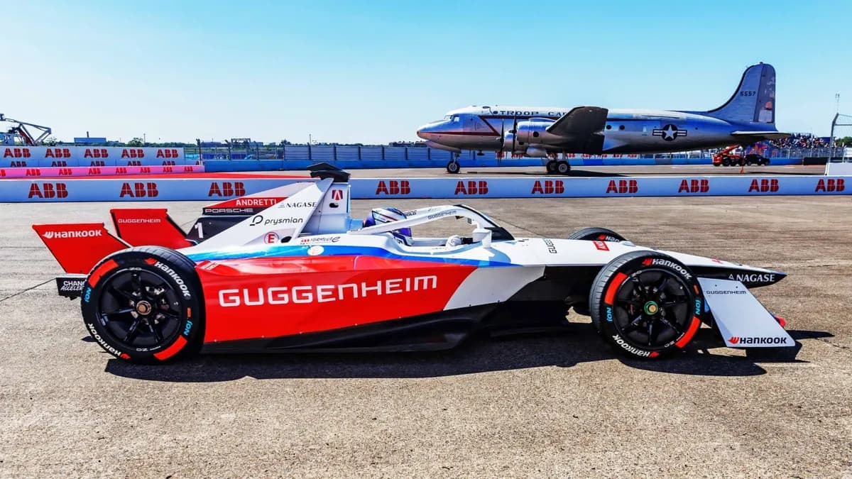 How Do You Sell Sponsorships for a Formula E Team?