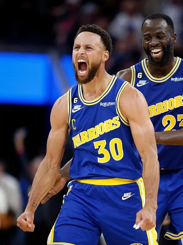 Stephen Curry in elite basketball action as a sports brand ambassador for World Sports Advertising